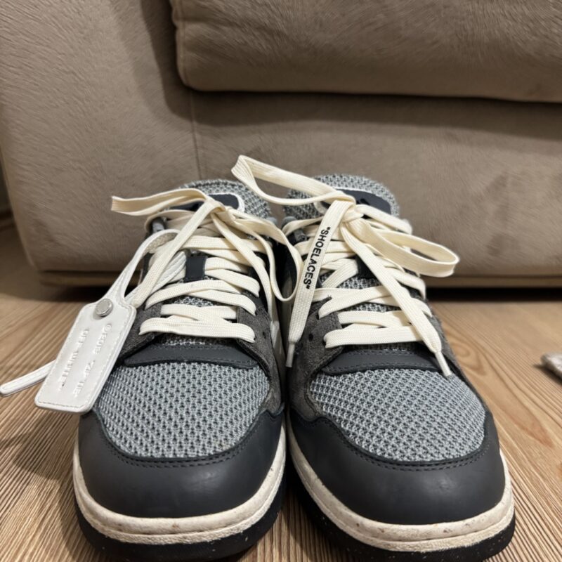 Off White Out Of Office 4