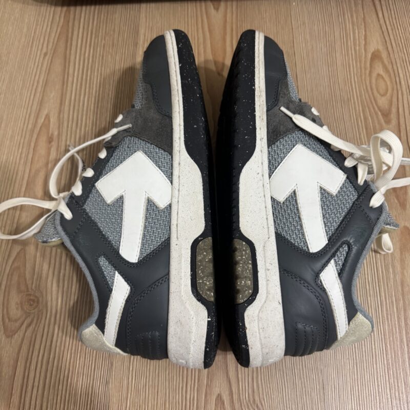 Off White Out Of Office 7