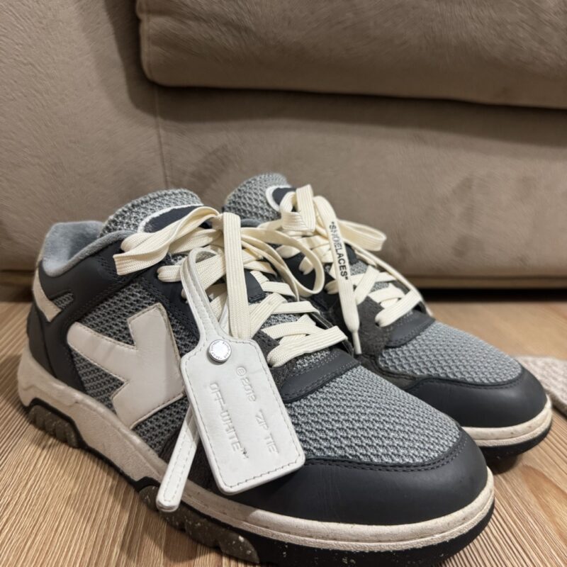 Off White Out Of Office 9