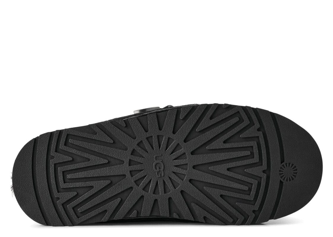 UGG Tazz Western Slipper Black (W) 4