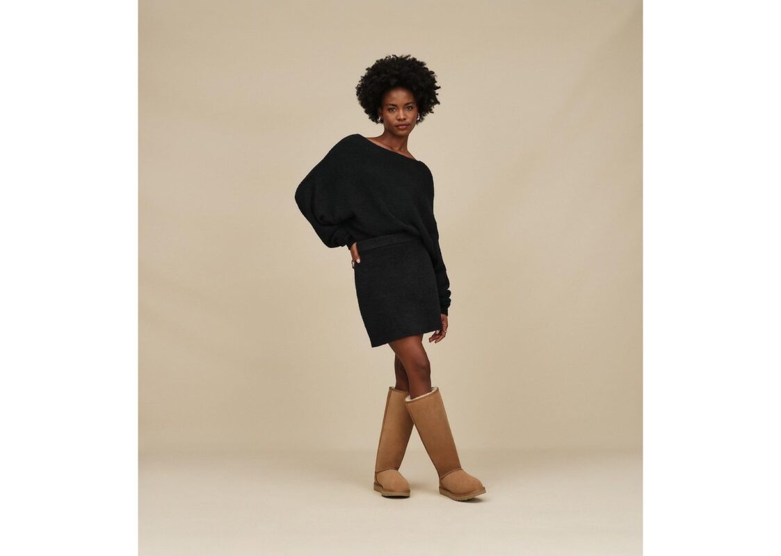 UGG Women’s Classic Ultra Tall Chesnut 3