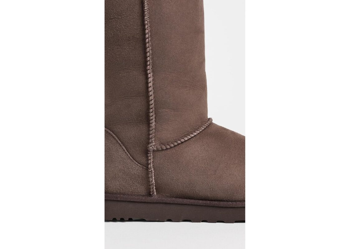 UGG Women’s Classic Ultra Tall Dusted Cocoa 2